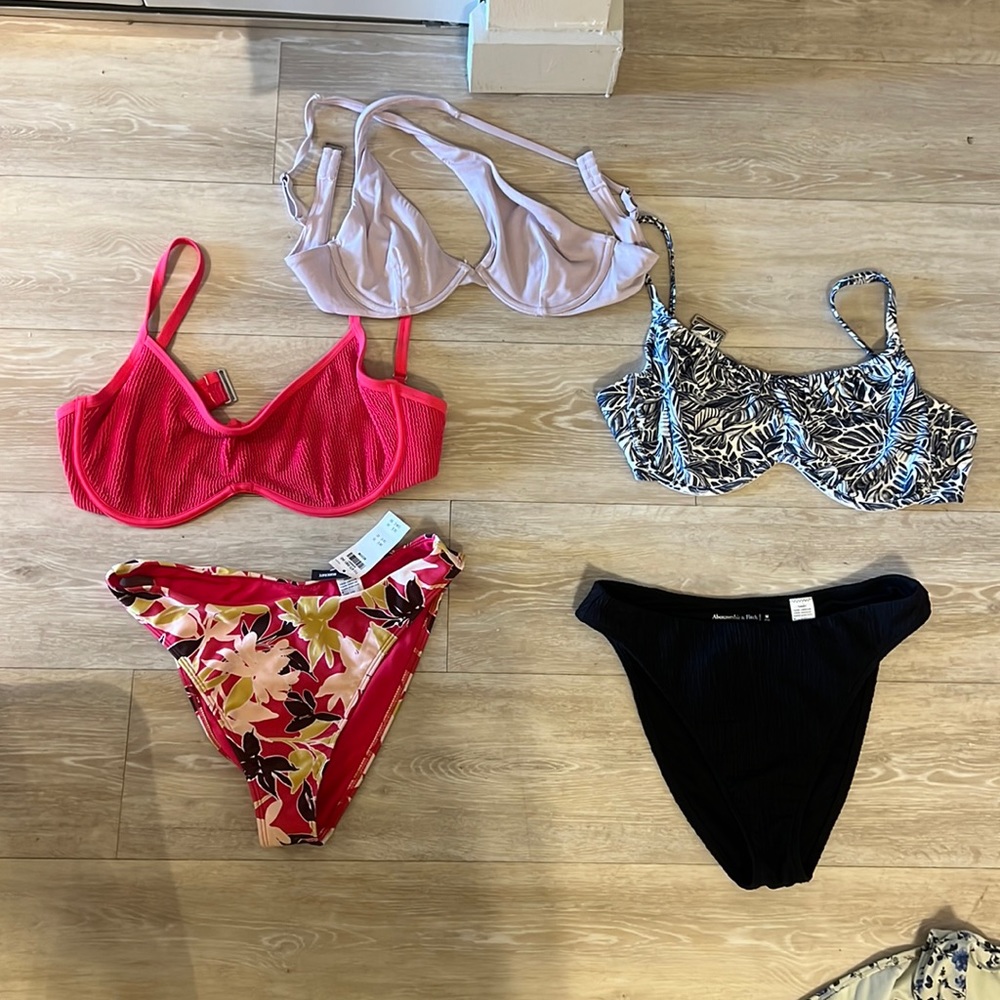 Abercrombie and fitch bikini size medium, new and NWOT